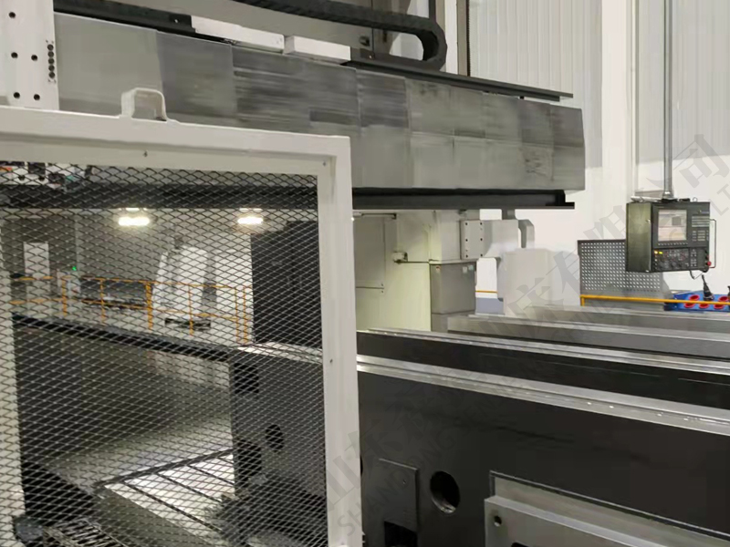 龍門加工中心細節