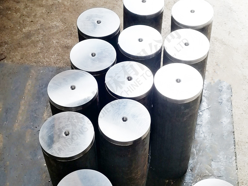 立式刮端面打中心孔銑打機應(yīng)用案例