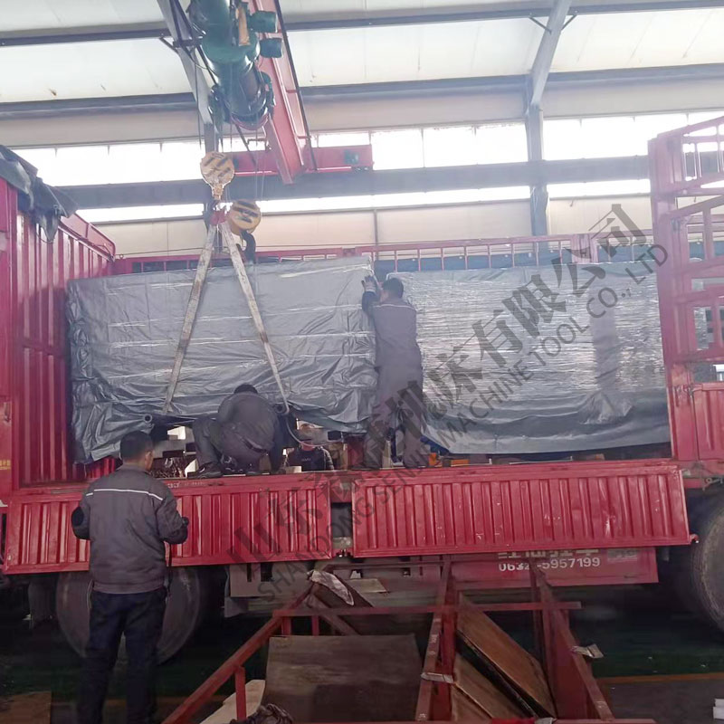 為溫州客戶楊總定制的立式銑打機發貨