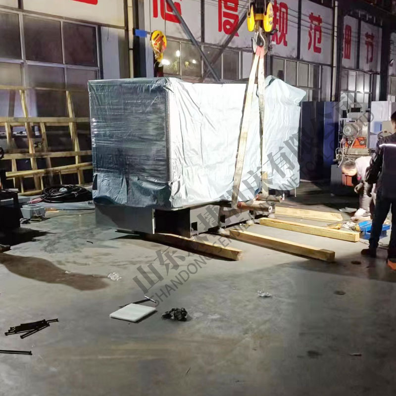 為天津客戶劉總定制的立式銑打機(jī)SJZXL1500-600發(fā)貨