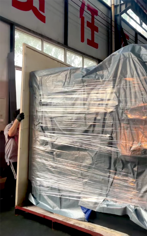 加班打包，立式車銑復(fù)合，出口俄羅斯