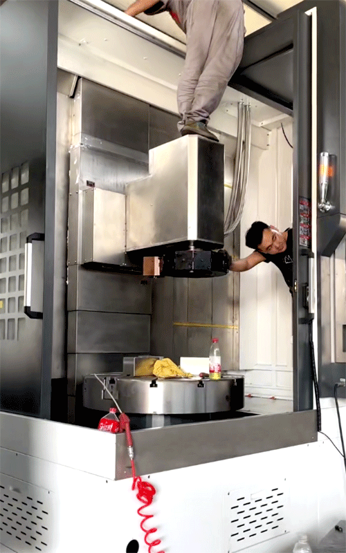 LCK1200數控立車收尾工作忙碌中……