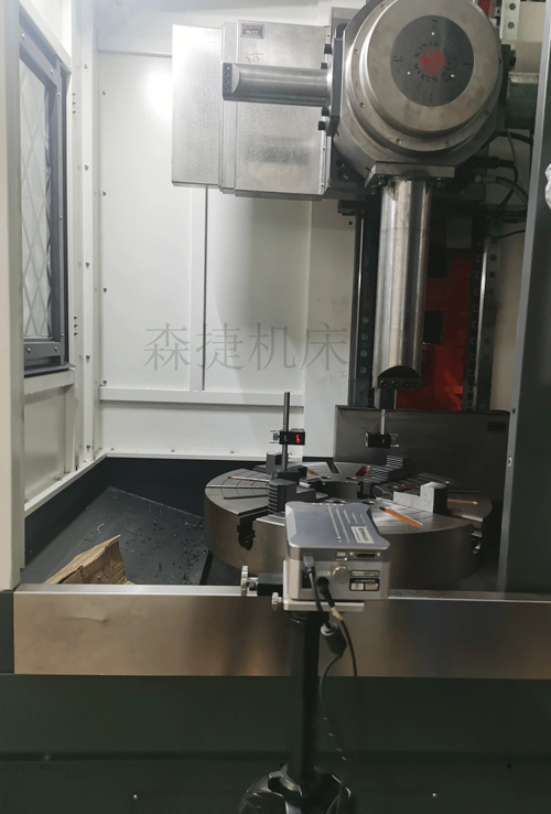 加高一米三數控立車進行專業激光檢測精度