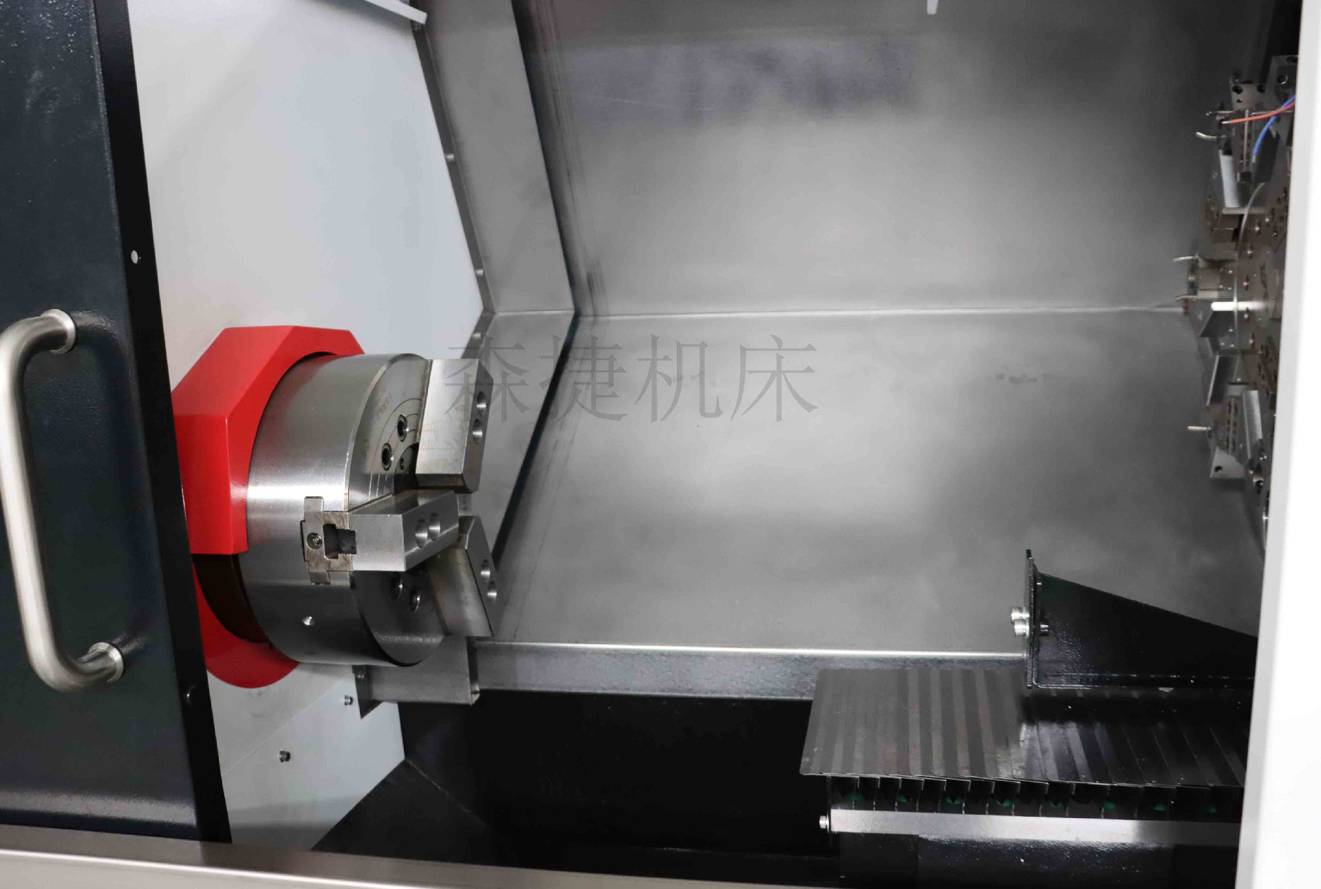 數控斜車加工效率也很高